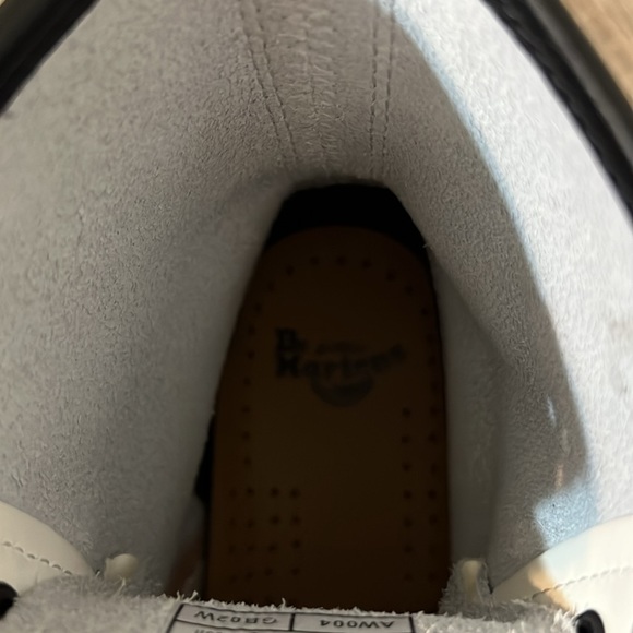 Dr. Martens Women’s 1460 Smooth Leather Combat Boots - Picture 7 of 13